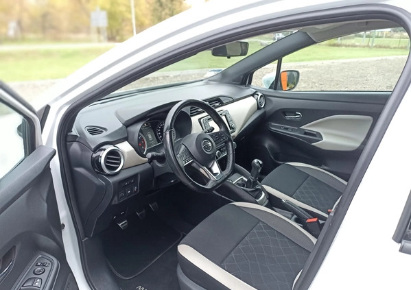 Nissan Micra cena 42499 przebieg: 62150, rok produkcji 2017 z Sieradz małe 106